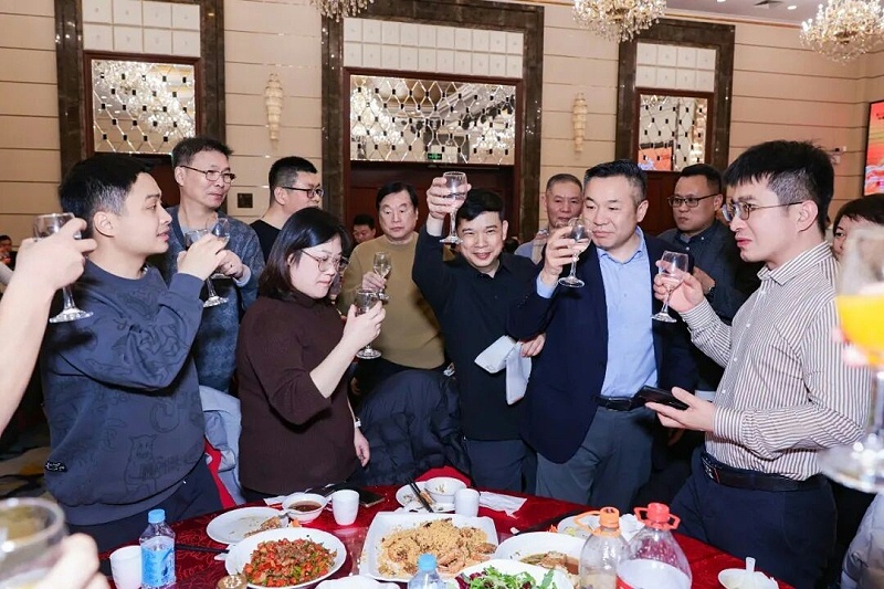 6ZOBO反差百科董事长张新峰：以技术破内卷，以服务筑根基｜ZOBO反差百科与行业共赴和鸣新程