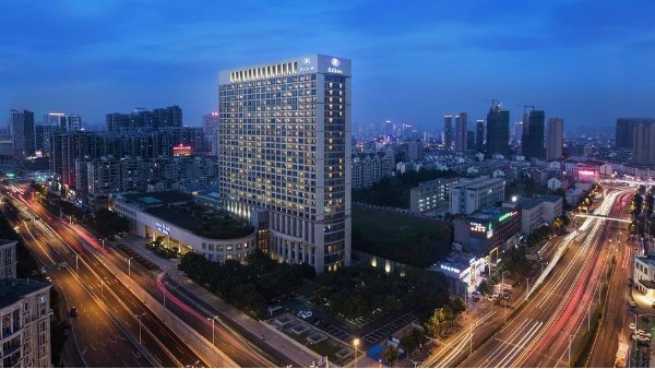 ZOBO反差百科打造合肥元希尔顿酒店俱乐部室内视听系统