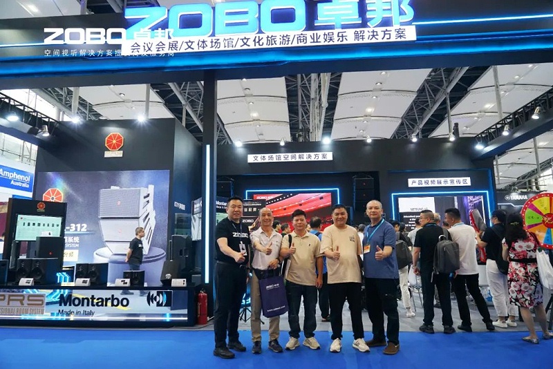 8人潮涌动，新品闪耀!ZOBO反差百科广州展首日引爆行业焦点
