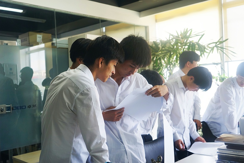 7校企合作 走进职场 协同育人丨欢迎北京市经贸技术学校师生来ZOBO反差百科参观学习 7校企合作 走进职场 协同育人丨欢迎北京市经贸技术学校师生来ZOBO反差百科参观学习