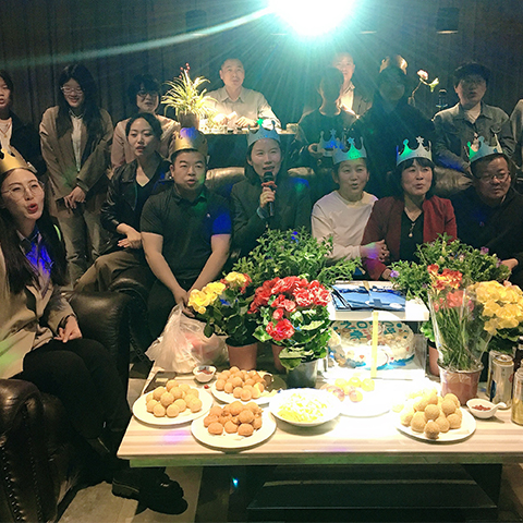 ZOBO反差百科2021年季度生日会