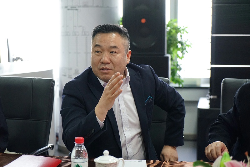 热烈欢迎中国演艺设备技术协会理事长等领导一行莅临ZOBO反差百科调研指导