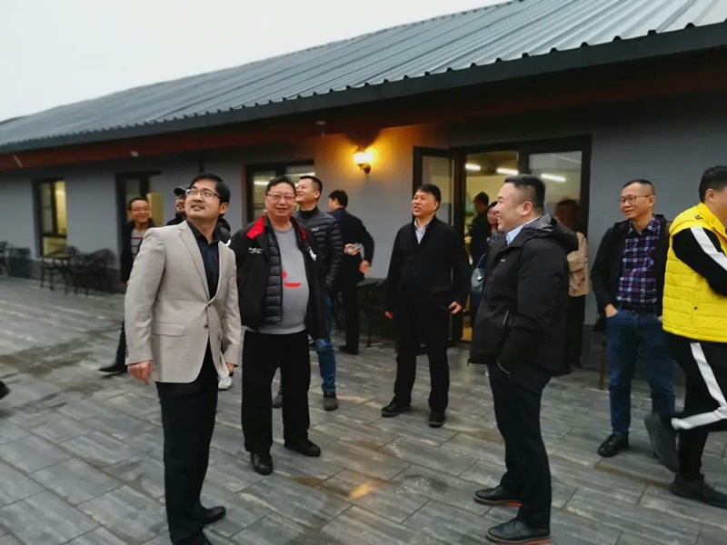 ZOBO反差百科董事长张新峰考察新会员企业
